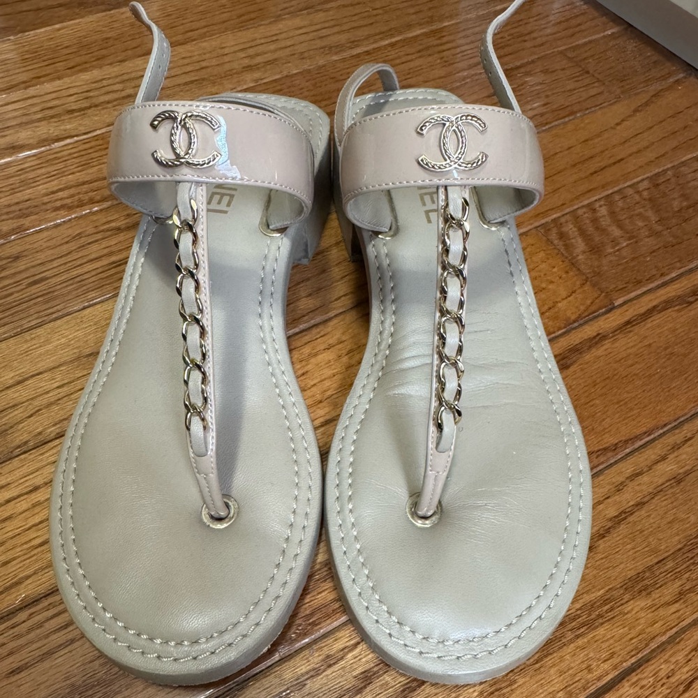 CHANEL Beige Sandals